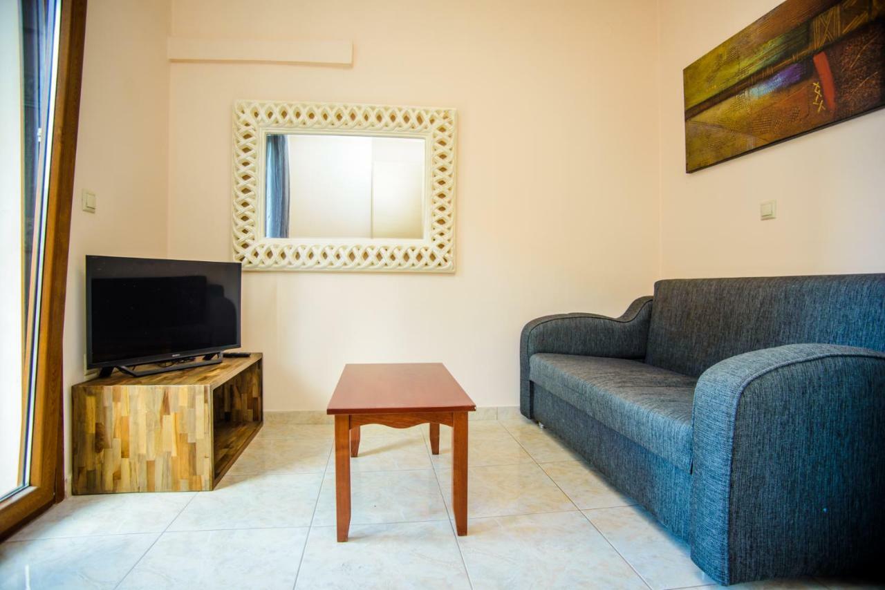 "Hermes" Central Apartment Argostoli  Bagian luar foto